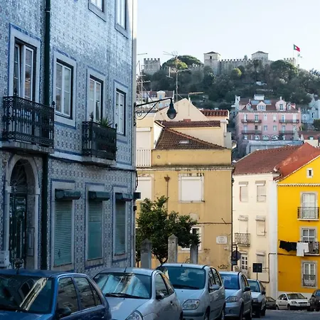 Olarias 2 Bedroom Near The Castle * Lisboa